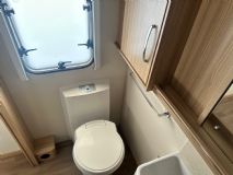 2017 COACHMAN VISION 575 7.jpg